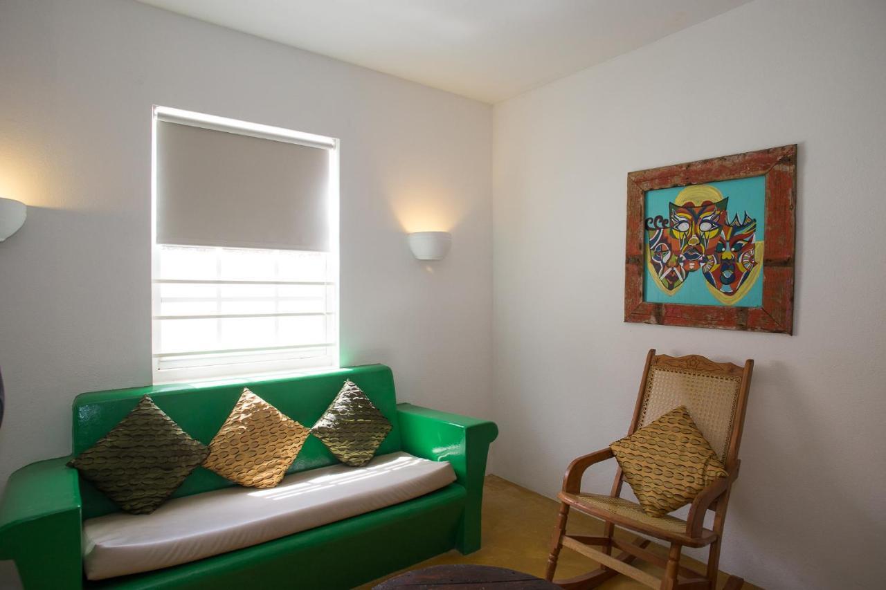 The Dive Hut - Boutique Apartments คราเลนไดค์ ภายนอก รูปภาพ